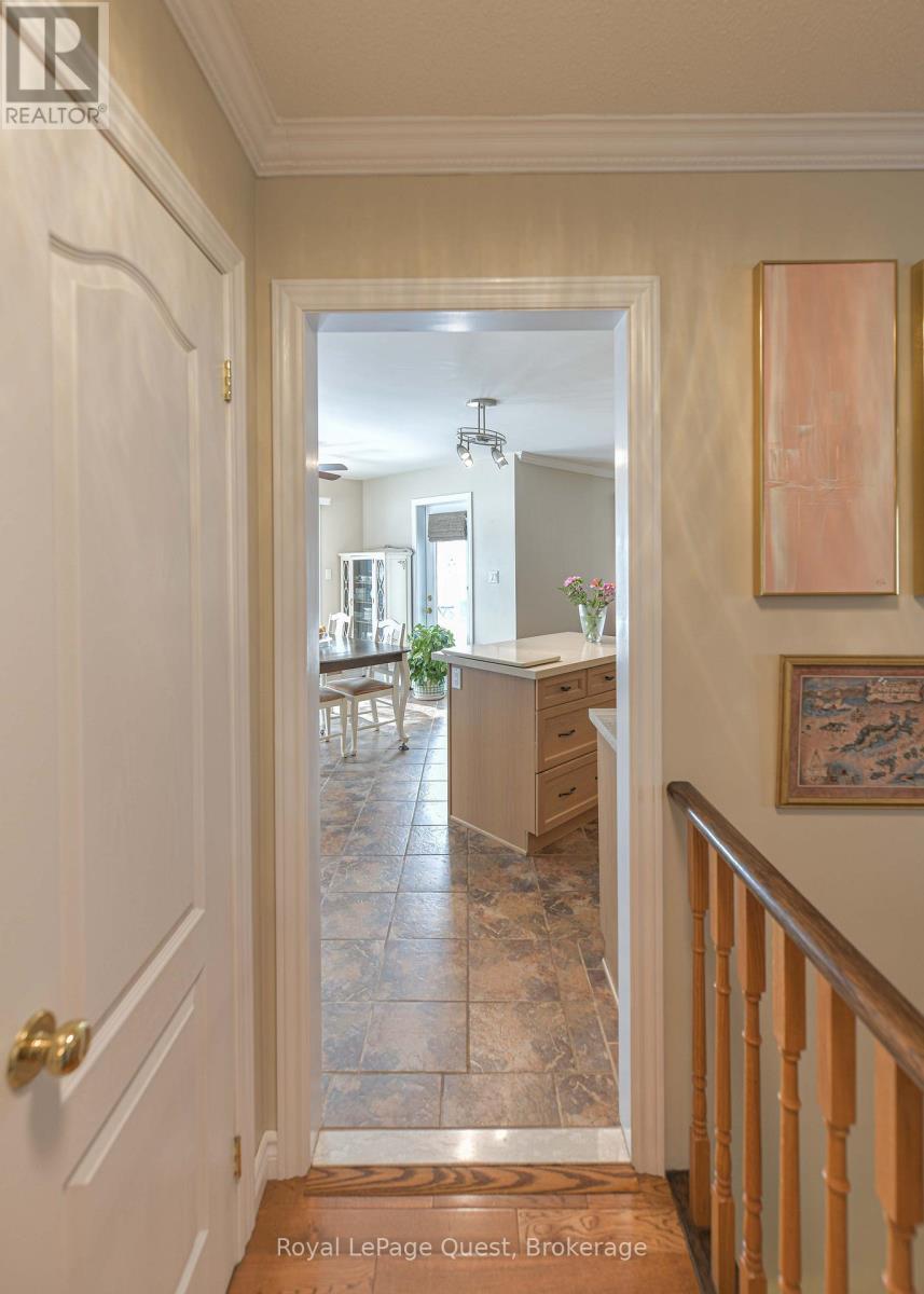 4662 Zachary Crescent, Ramara (Atherley), Ontario  L3V 6H7 - Photo 27 - S12893838