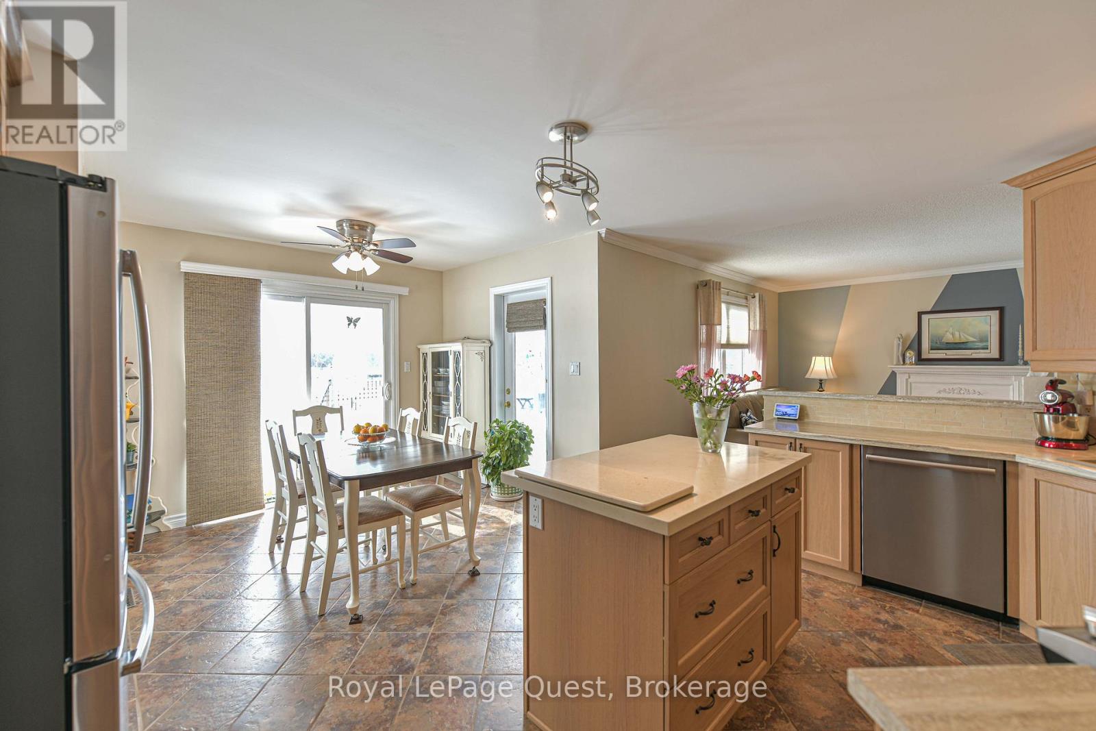 4662 Zachary Crescent, Ramara (Atherley), Ontario  L3V 6H7 - Photo 28 - S12893838