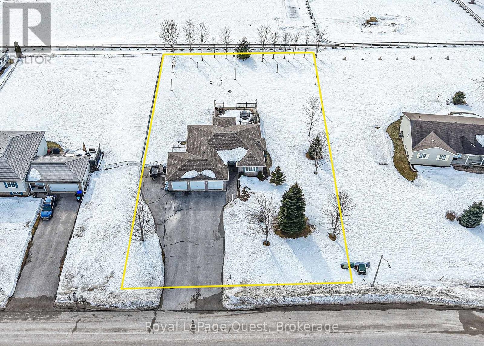 4662 Zachary Crescent, Ramara (Atherley), Ontario  L3V 6H7 - Photo 3 - S12893838