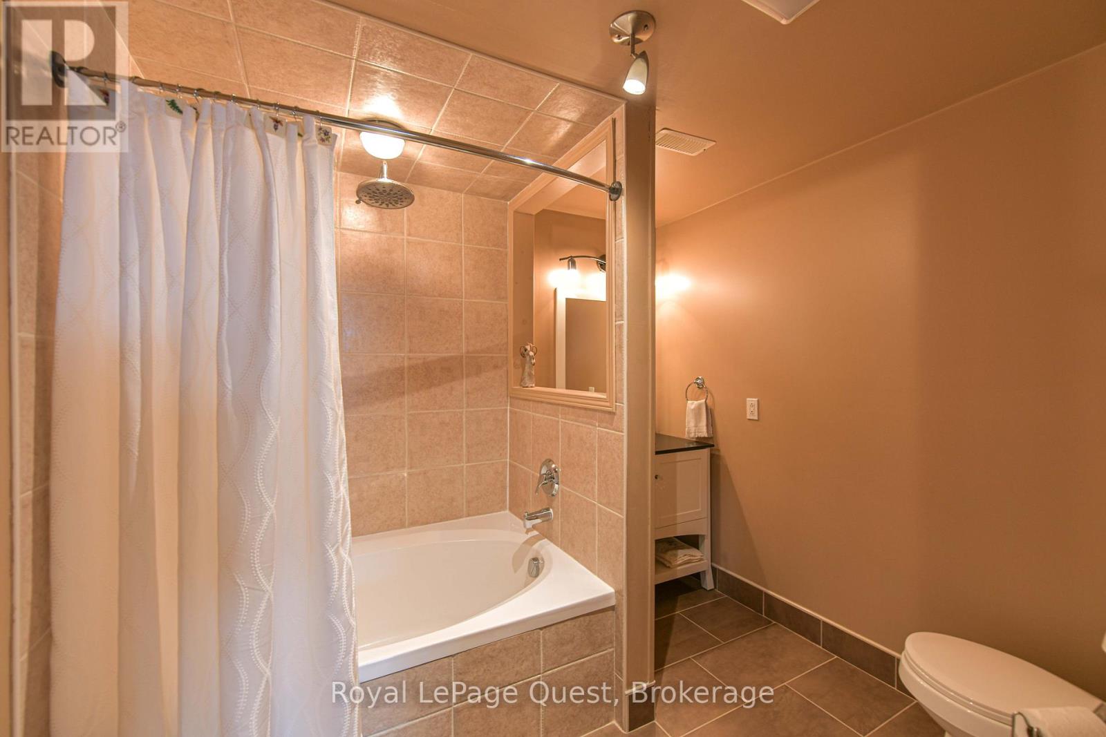 4662 Zachary Crescent, Ramara (Atherley), Ontario  L3V 6H7 - Photo 46 - S12893838