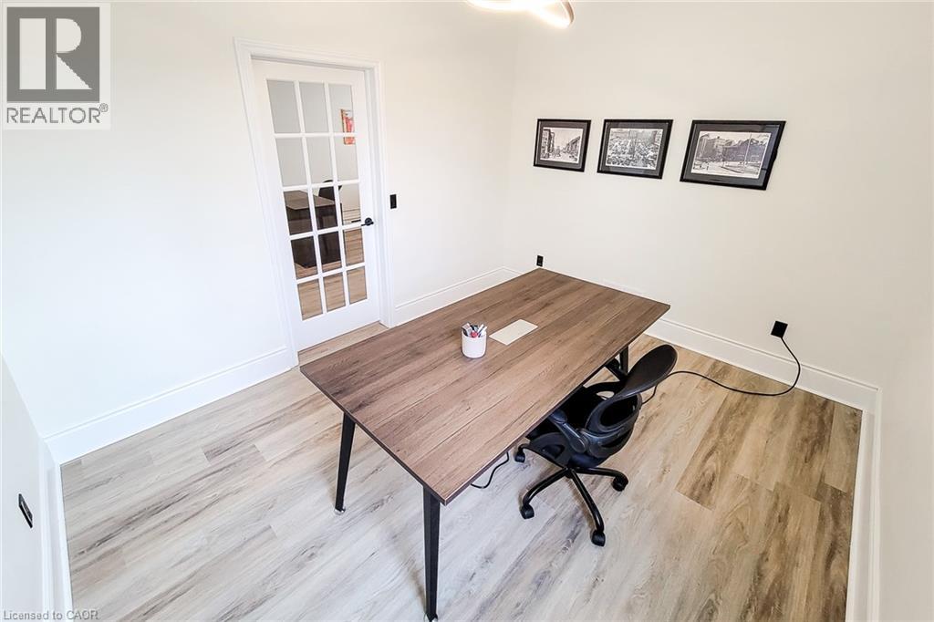 294 Ottawa Street N Unit# Upper B, Hamilton, Ontario  L8H 3Z9 - Photo 9 - 40813088