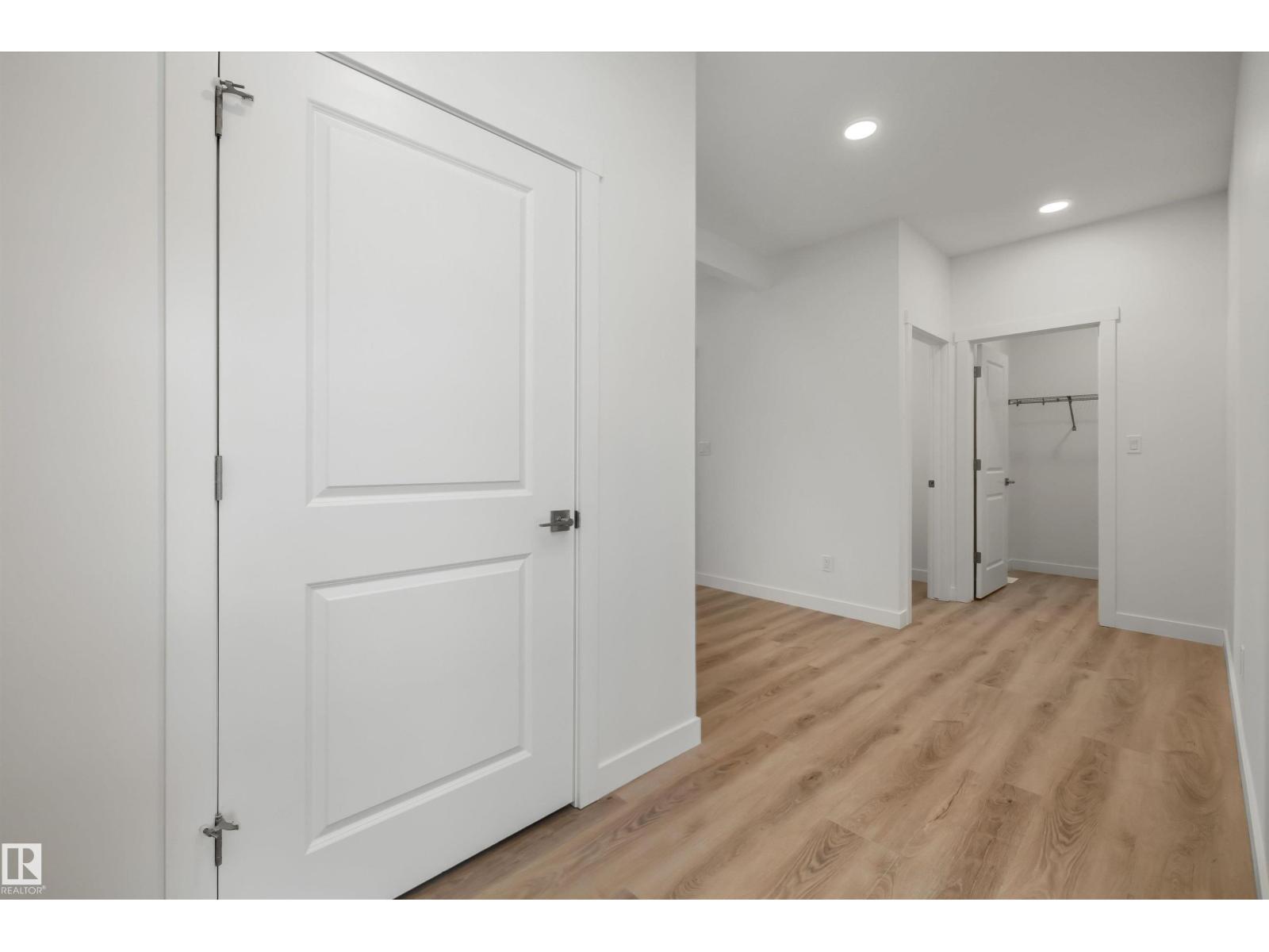 1315 11 Av Nw, Edmonton, Alberta  T6T 2W3 - Photo 4 - E4470953