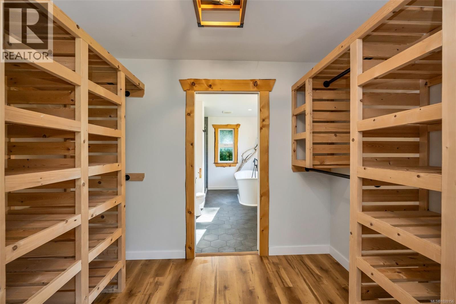 1696 Peerless Rd, Cobble Hill, British Columbia  V0R 1L6 - Photo 12 - 1028156