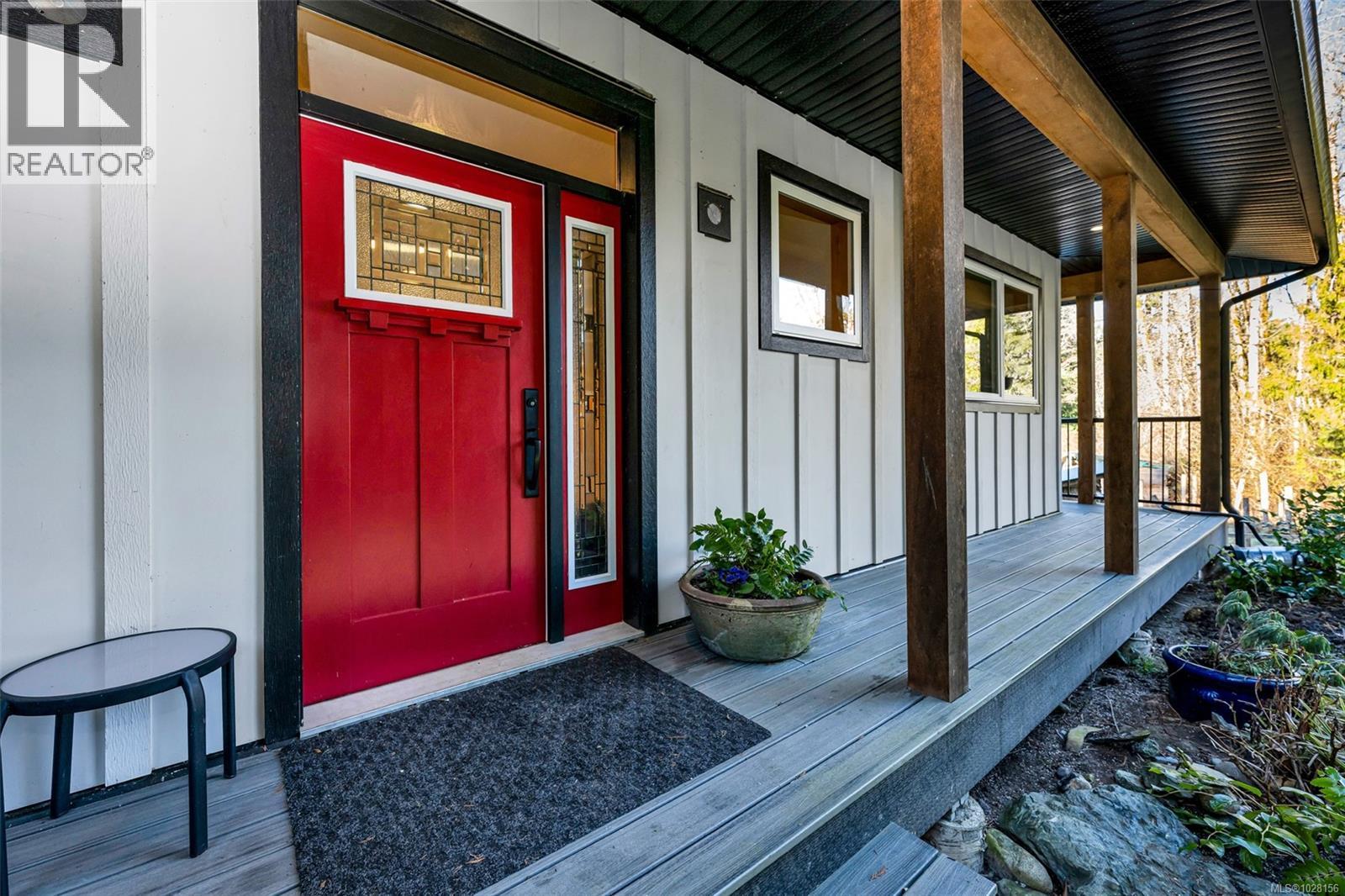 1696 Peerless Rd, Cobble Hill, British Columbia