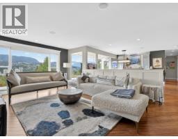 1052 CORONA CRESCENT, Coquitlam, British Columbia