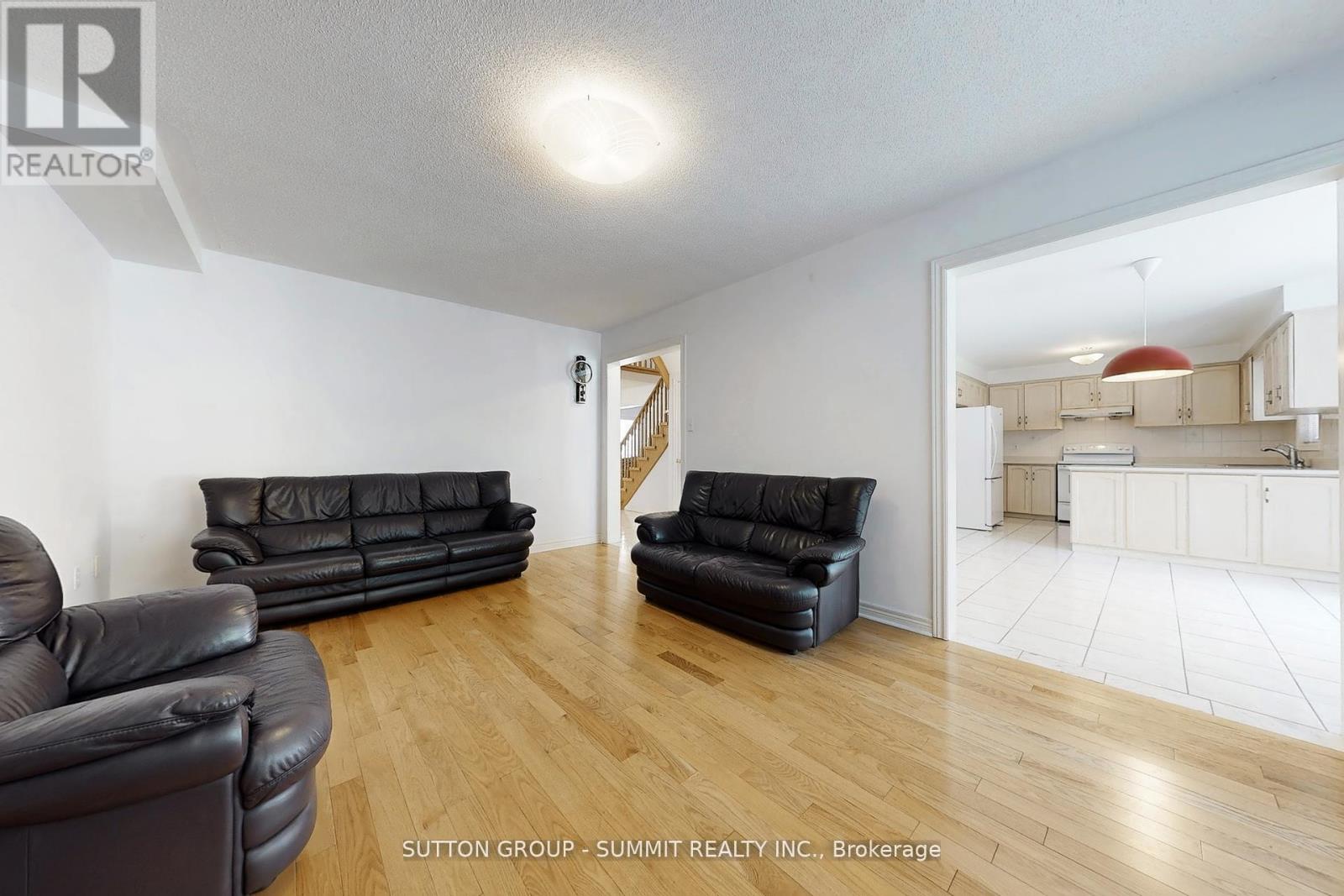 5525 Fleur-De-Lis, Mississauga, Ontario  L5R 2Z6 - Photo 6 - W12893820