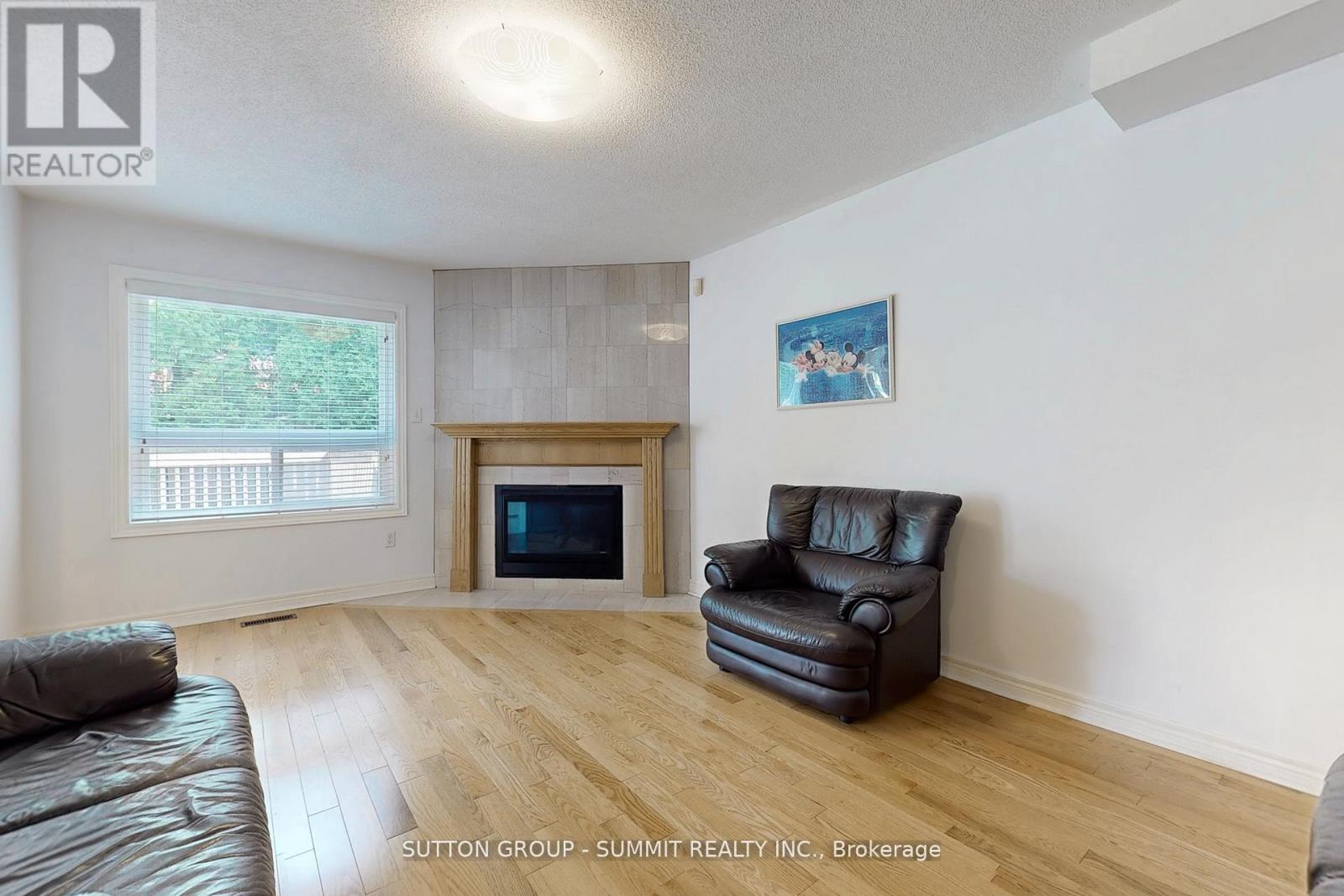 5525 Fleur-De-Lis, Mississauga, Ontario  L5R 2Z6 - Photo 8 - W12893820