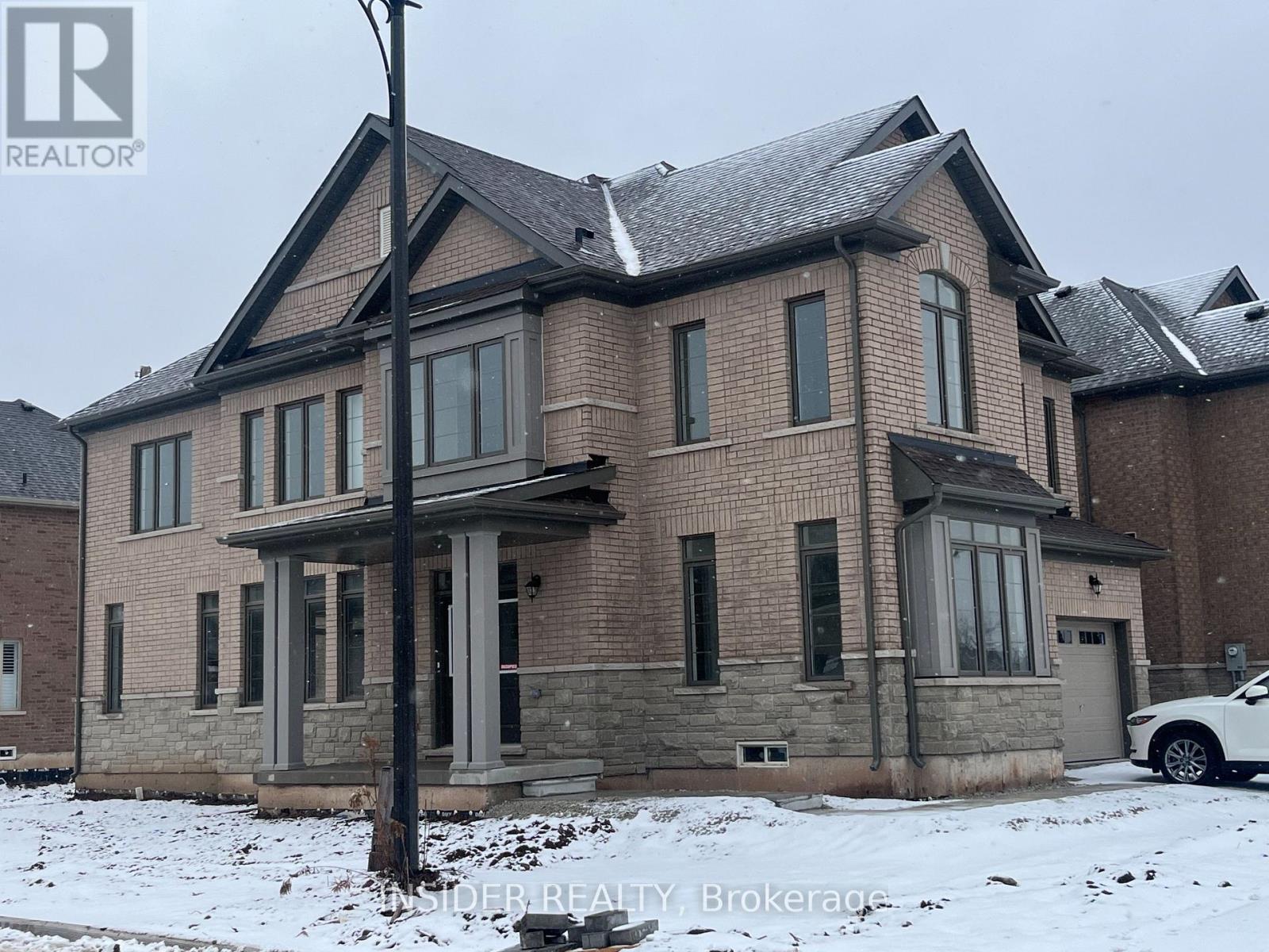 2 FULLER STREET, brampton (credit valley), Ontario