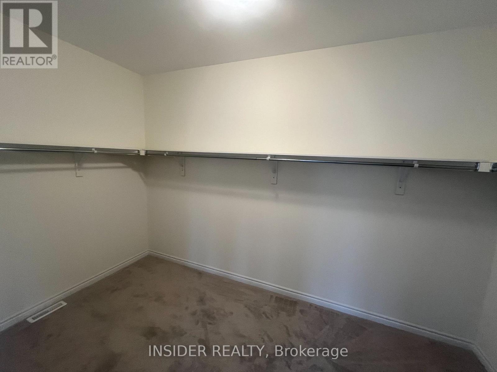 2 Fuller Street, Brampton (Credit Valley), Ontario  L6X 5S4 - Photo 17 - W12893854