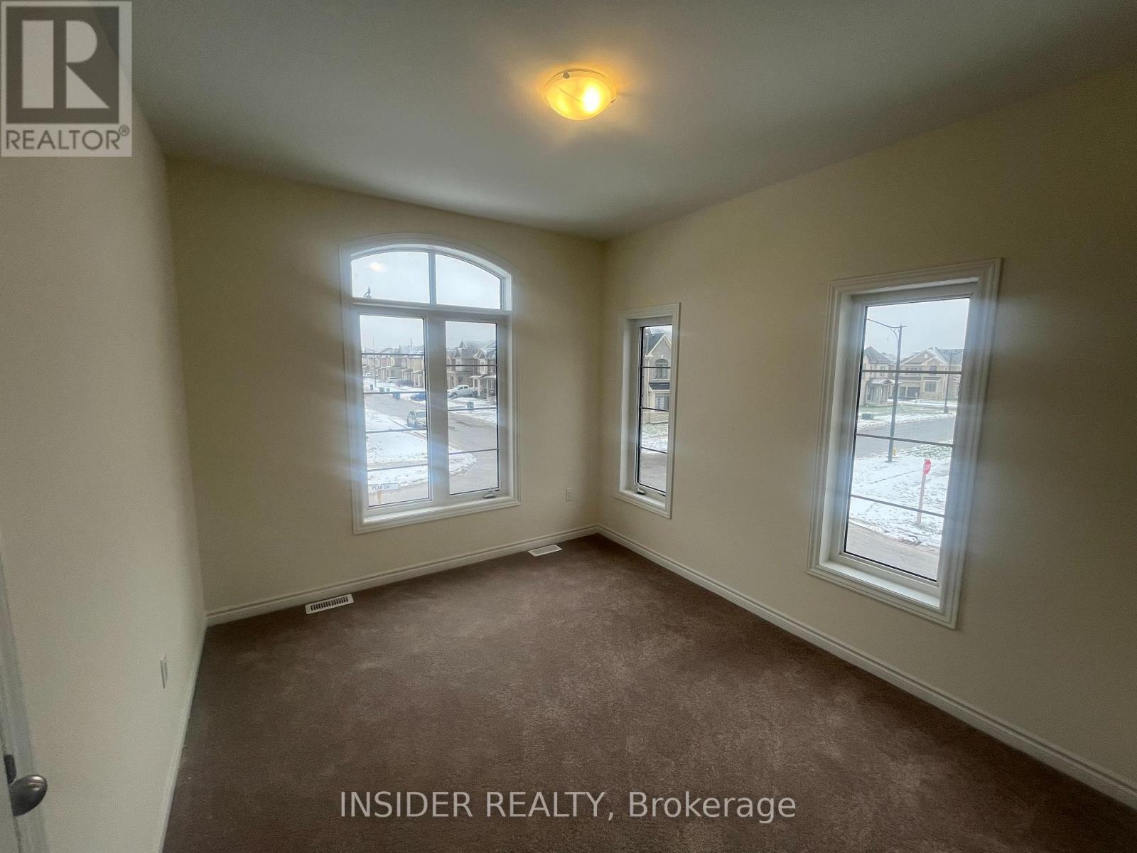 2 Fuller Street, Brampton (Credit Valley), Ontario  L6X 5S4 - Photo 24 - W12893854