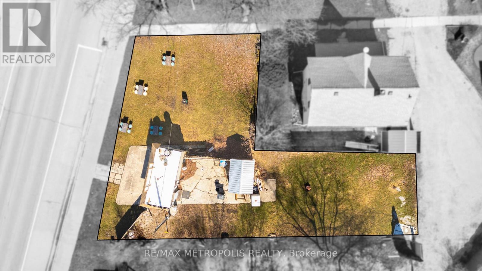 1522 St Clair Parkway, St. Clair, Ontario  N0N 1H0 - Photo 6 - X12893790