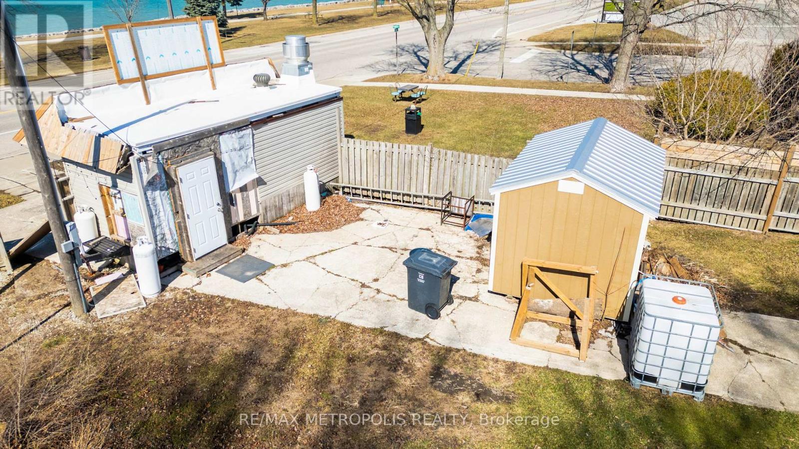 1522 St Clair Parkway, St. Clair, Ontario  N0N 1H0 - Photo 7 - X12893790