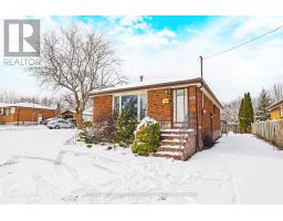 928 UPPER GAGE AVENUE, Hamilton, Ontario