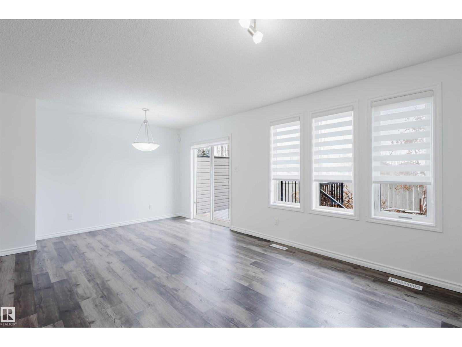 Unknown Address, ,     - Photo 18 - E4477821