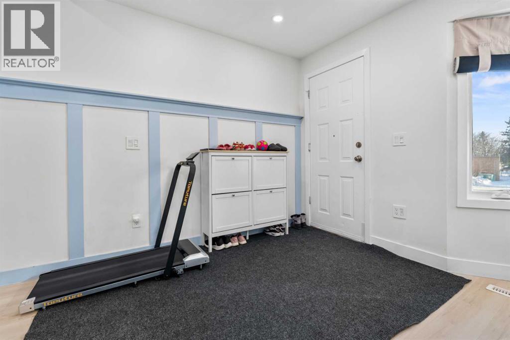 46 Falshire Terrace Ne, Calgary, Alberta  T3J 3B4 - Photo 5 - A2288711