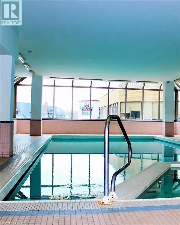 Photo 11 of 11 for 708 - 695 Richmond Street