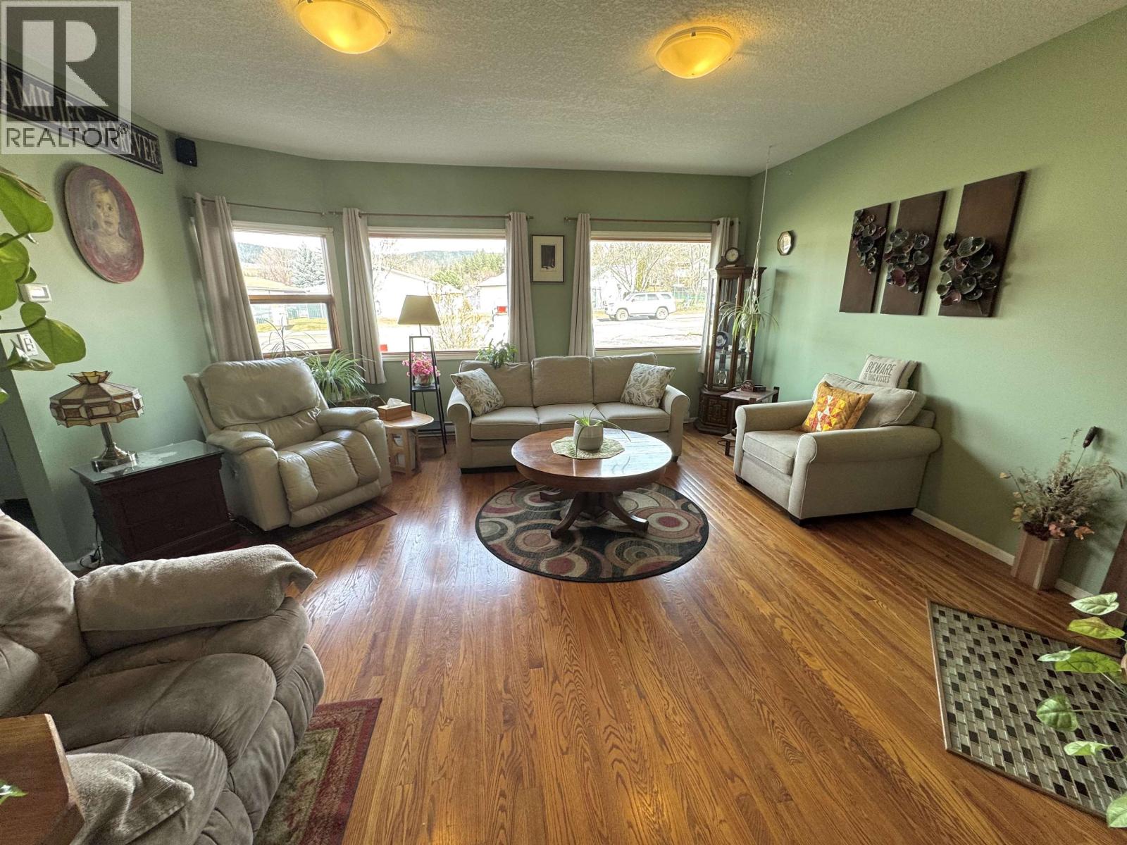 2013 N Third Avenue, Williams Lake, British Columbia  V2G 2W1 - Photo 6 - R3100812