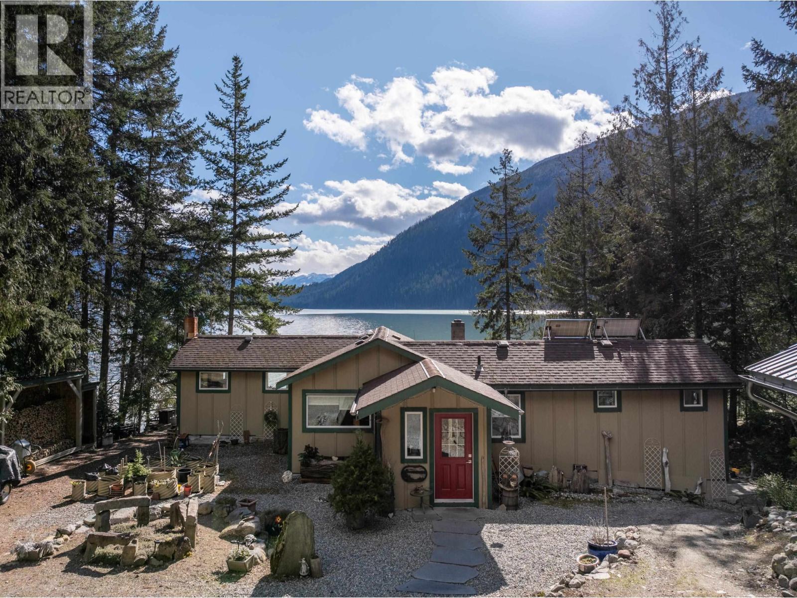 10484 IN-SHUCK-CH FOREST SERVICE ROAD, Mount Currie, British Columbia