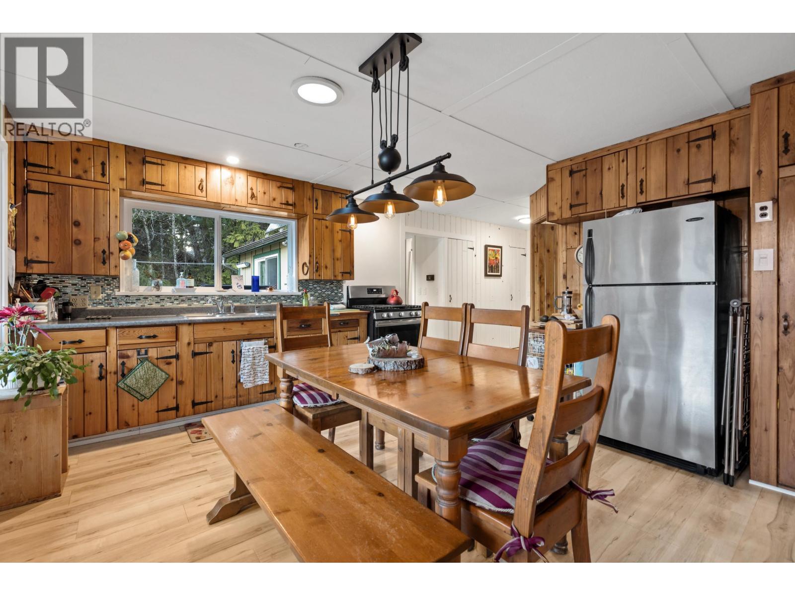 10484 In-Shuck-Ch Forest Service Road, Mount Currie, British Columbia  V0N 2K0 - Photo 5 - R3098966