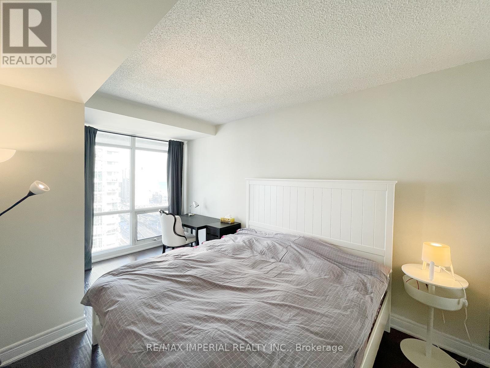 2808 - 11 Brunel Court, Toronto, Ontario  M5V 3Y3 - Photo 19 - C12893864
