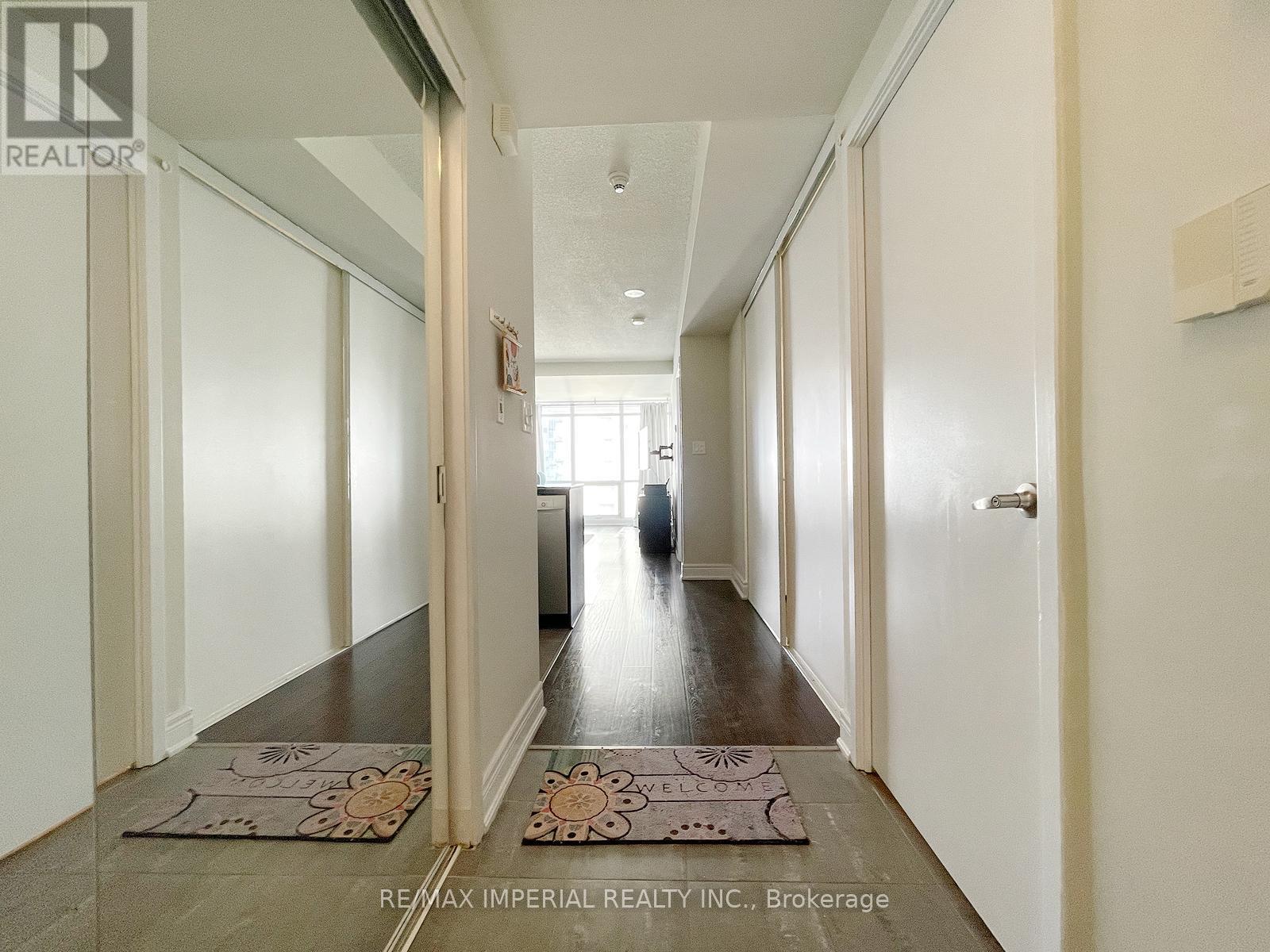 2808 - 11 Brunel Court, Toronto, Ontario  M5V 3Y3 - Photo 9 - C12893864