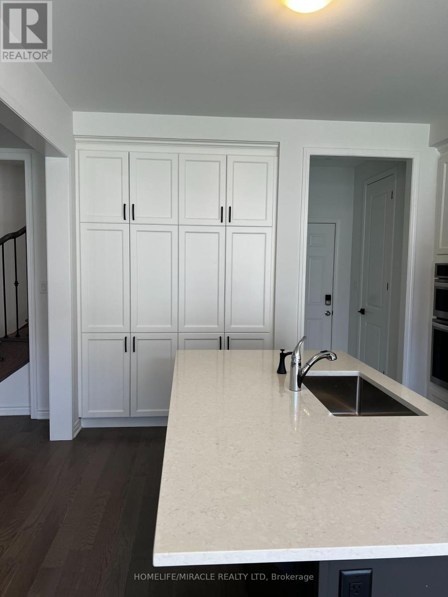 3081 Mulberry Lane, Pickering, Ontario  L0H 1J0 - Photo 7 - E12893868