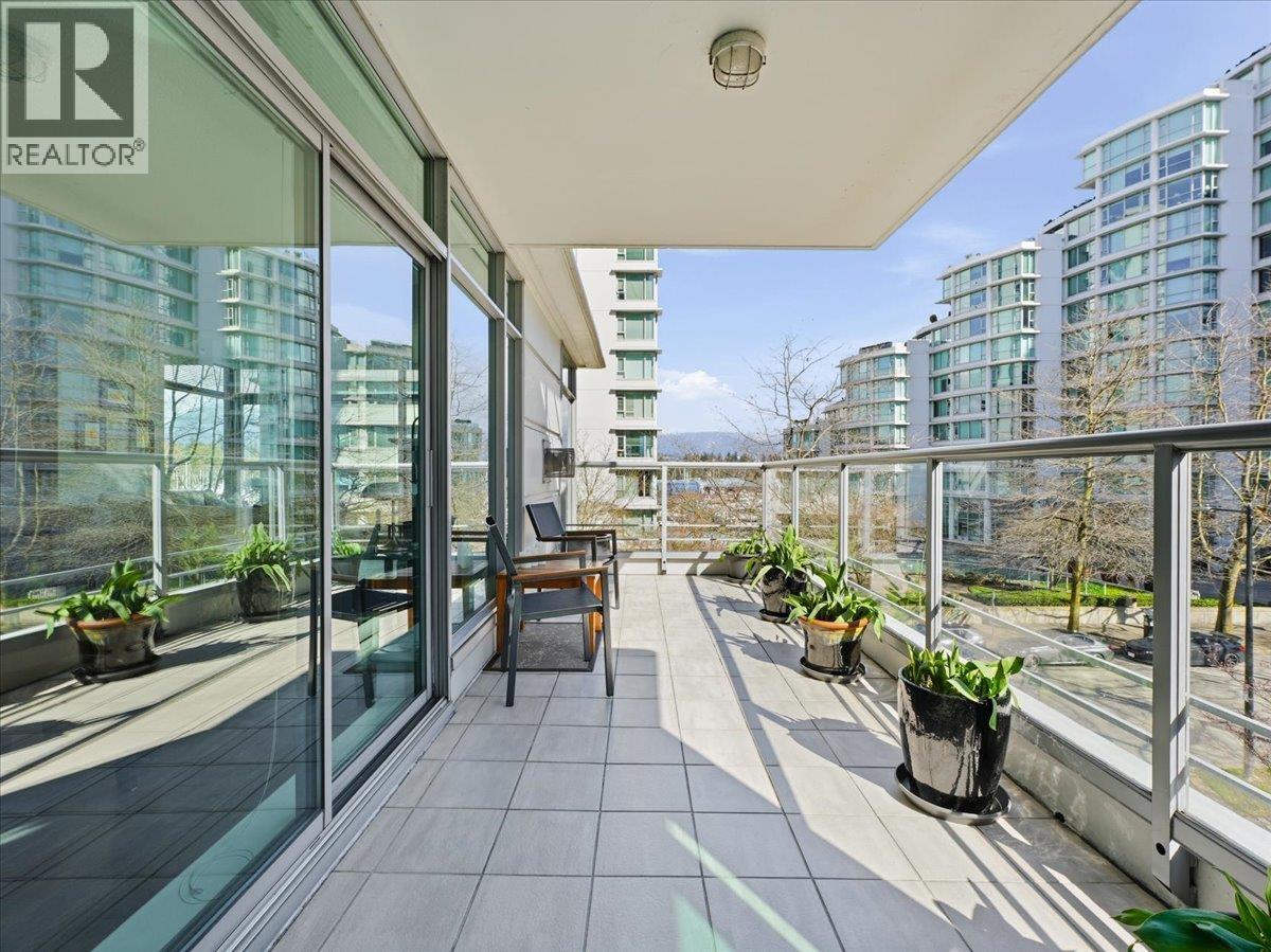 202 1790 Bayshore Drive, Vancouver, British Columbia  V6G 3G5 - Photo 14 - R3100954