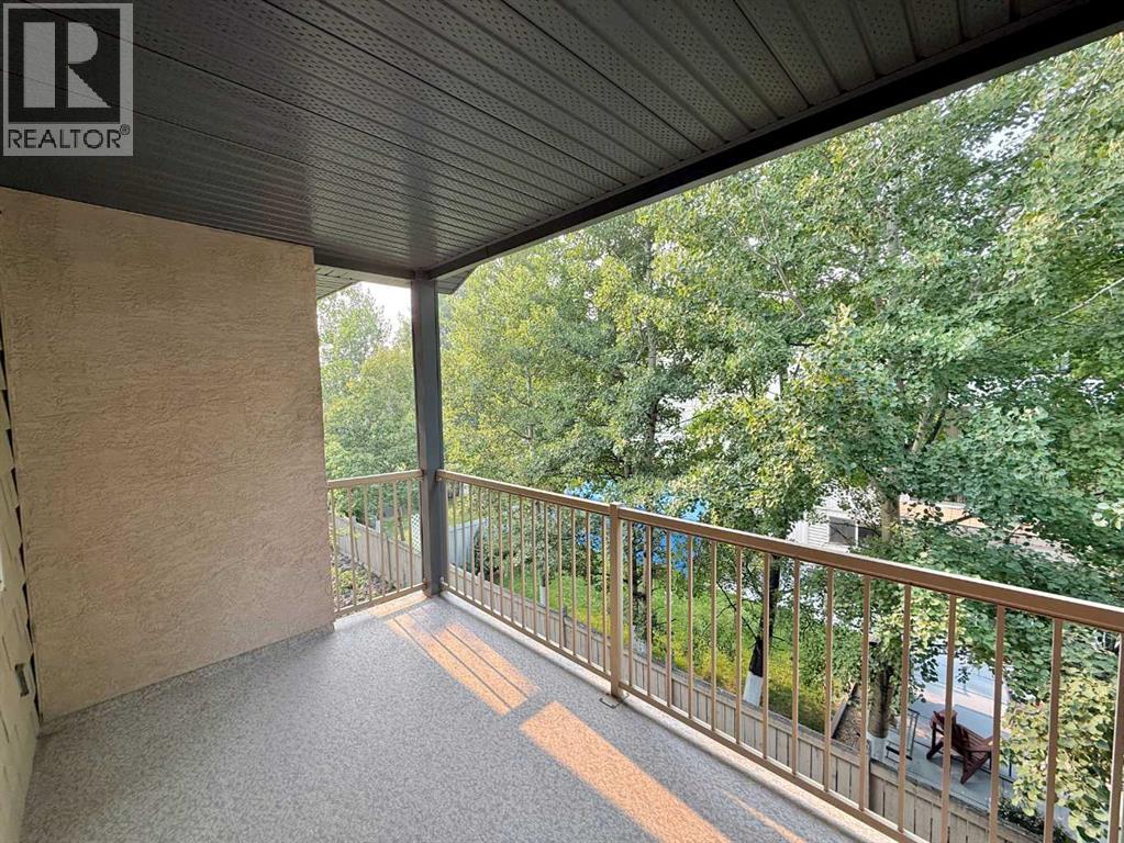 305, 109 Seabolt Drive, Hinton, Alberta  T7V 1K2 - Photo 14 - A2253808