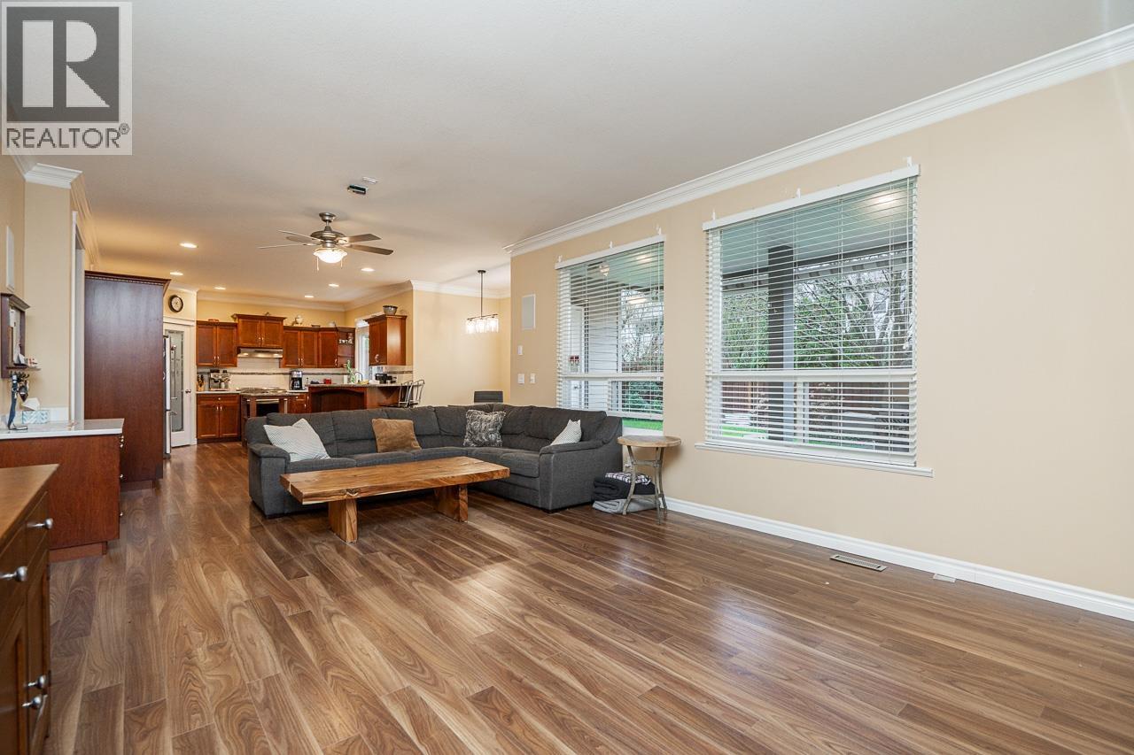 21118 123 Avenue, Maple Ridge, British Columbia  V2X 4B4 - Photo 15 - R3100965