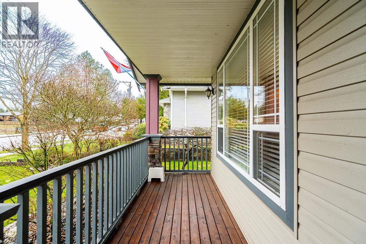 21118 123 Avenue, Maple Ridge, British Columbia  V2X 4B4 - Photo 3 - R3100965