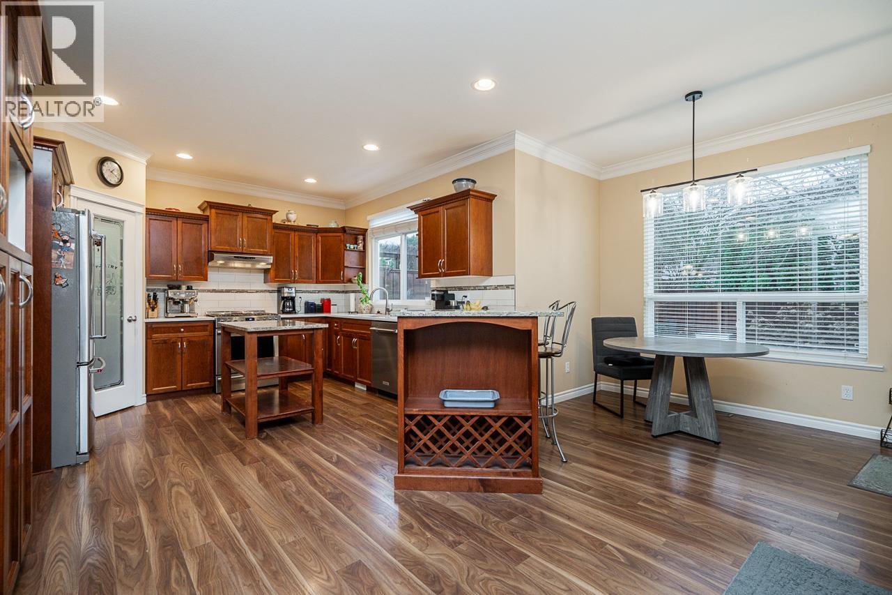 21118 123 Avenue, Maple Ridge, British Columbia  V2X 4B4 - Photo 9 - R3100965