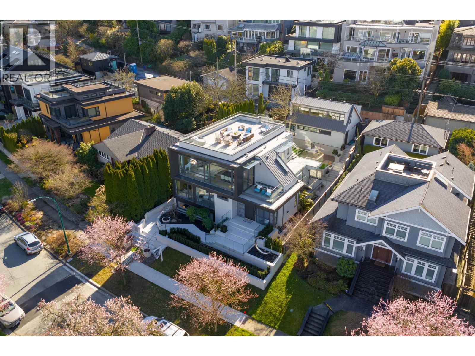 3489 Puget Drive, Vancouver, British Columbia  V6L 2T6 - Photo 1 - R3100964