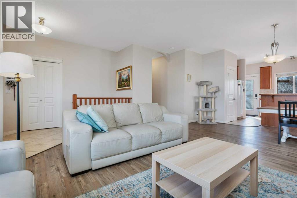 2117 25 Avenue, Didsbury, Alberta  T0M 0W0 - Photo 10 - A2288412