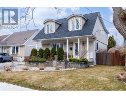 92 DELMA DRIVE, Toronto, Ontario