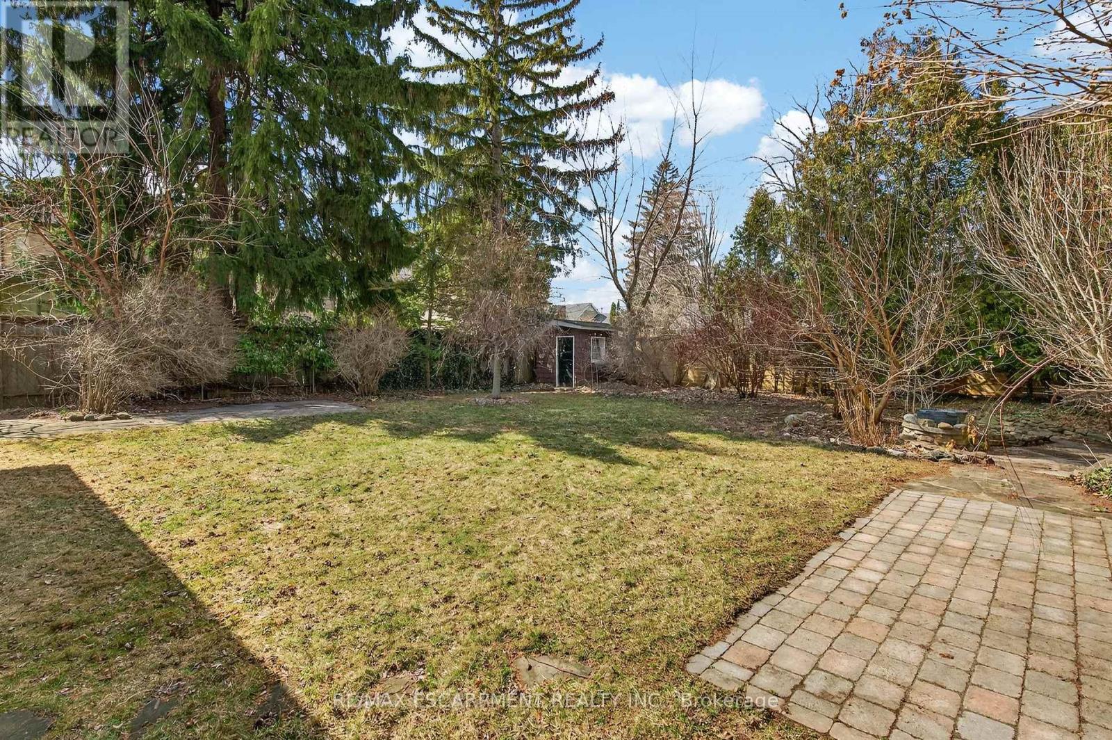 2317 Lakeshore Road, Burlington, Ontario  L7R 1B3 - Photo 42 - W12886836