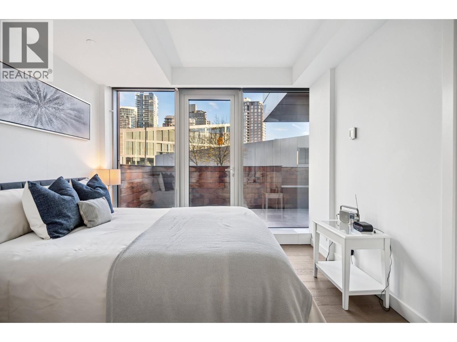 808 1480 Howe Street, Vancouver, British Columbia  V6Z 0G5 - Photo 10 - R3084573