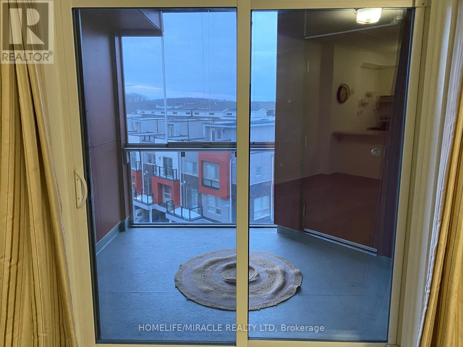 501 - 2 Adam Sellers Street, Markham, Ontario  L6B 1N2 - Photo 5 - N12893888