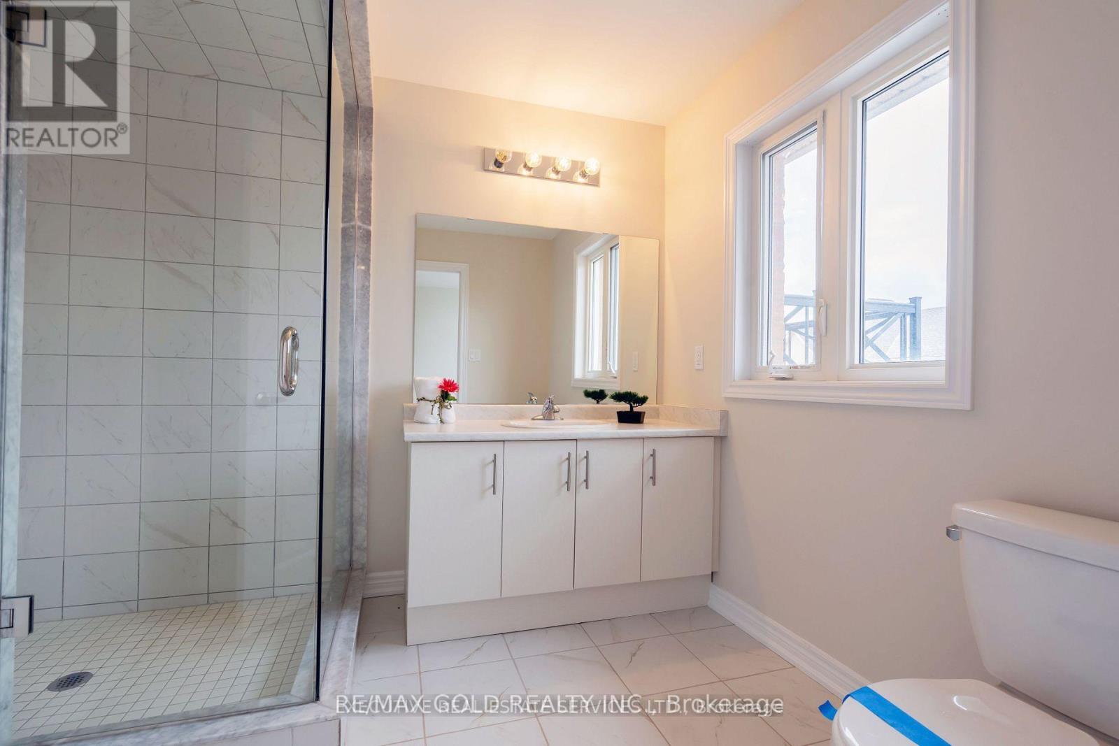 10 Mockingbird Lane, Hamilton, Ontario  L8E 0K7 - Photo 11 - X12820256