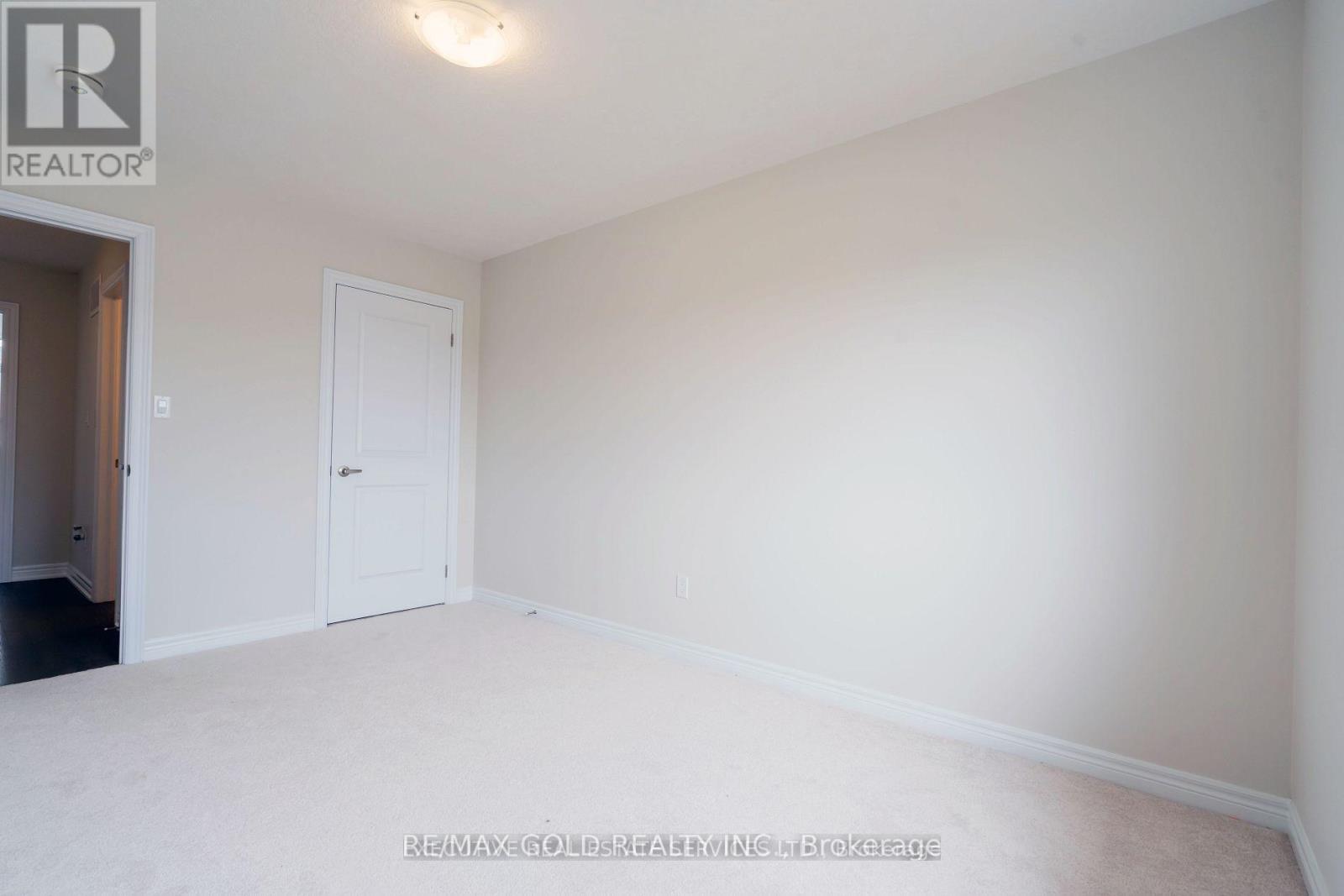 10 Mockingbird Lane, Hamilton, Ontario  L8E 0K7 - Photo 10 - X12820256