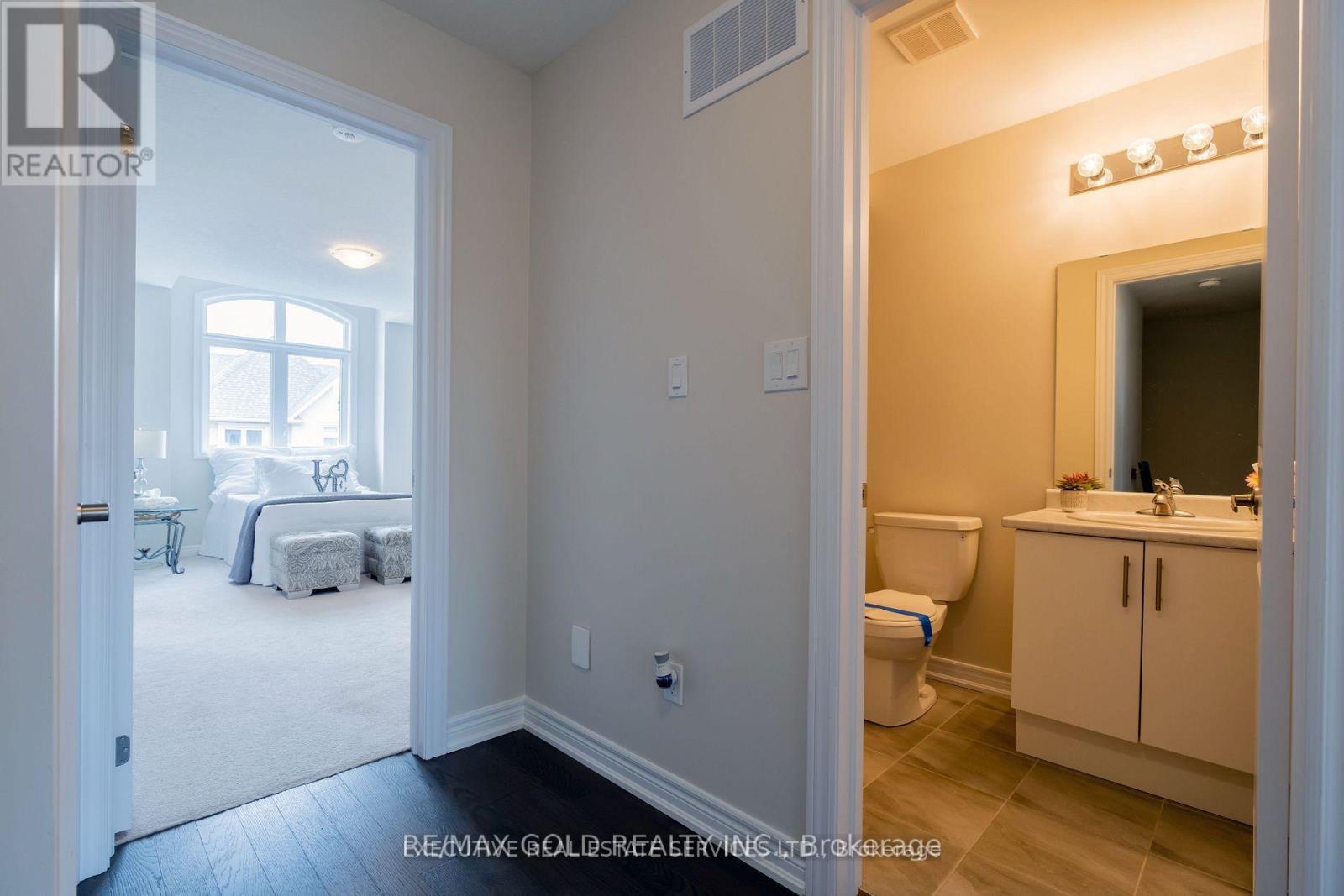 10 Mockingbird Lane, Hamilton, Ontario  L8E 0K7 - Photo 12 - X12820256