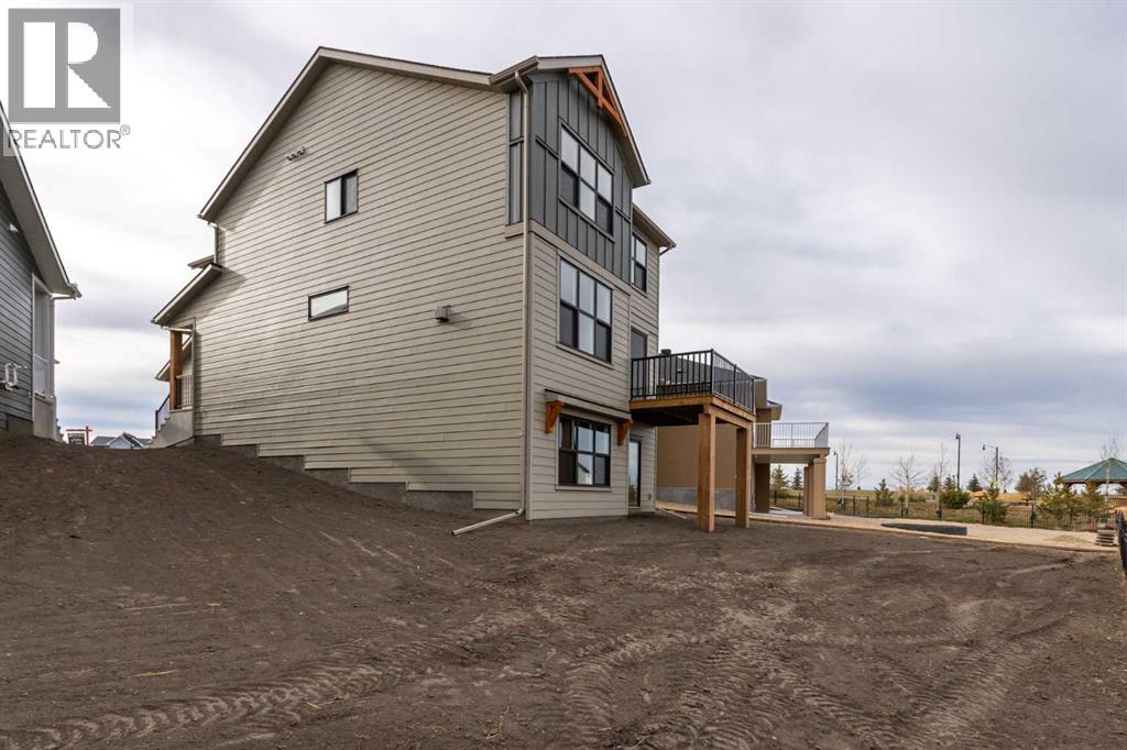 106 Monterey Bay Se, High River, Alberta  T1V 0K3 - Photo 34 - A2267748