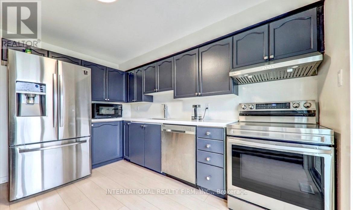 15 Hewitt Place, Barrie, Ontario  L4M 7B3 - Photo 8 - S12893916