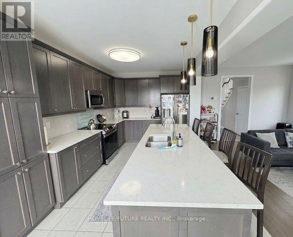 143 Yates Drive, Milton, Ontario  L9E 1S7 - Photo 10 - W12893876