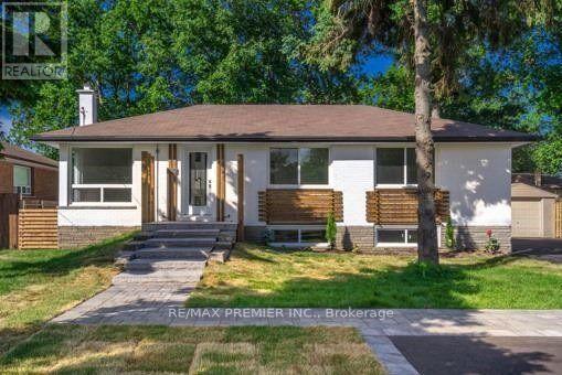 540 THIRD LINE, Oakville, Ontario