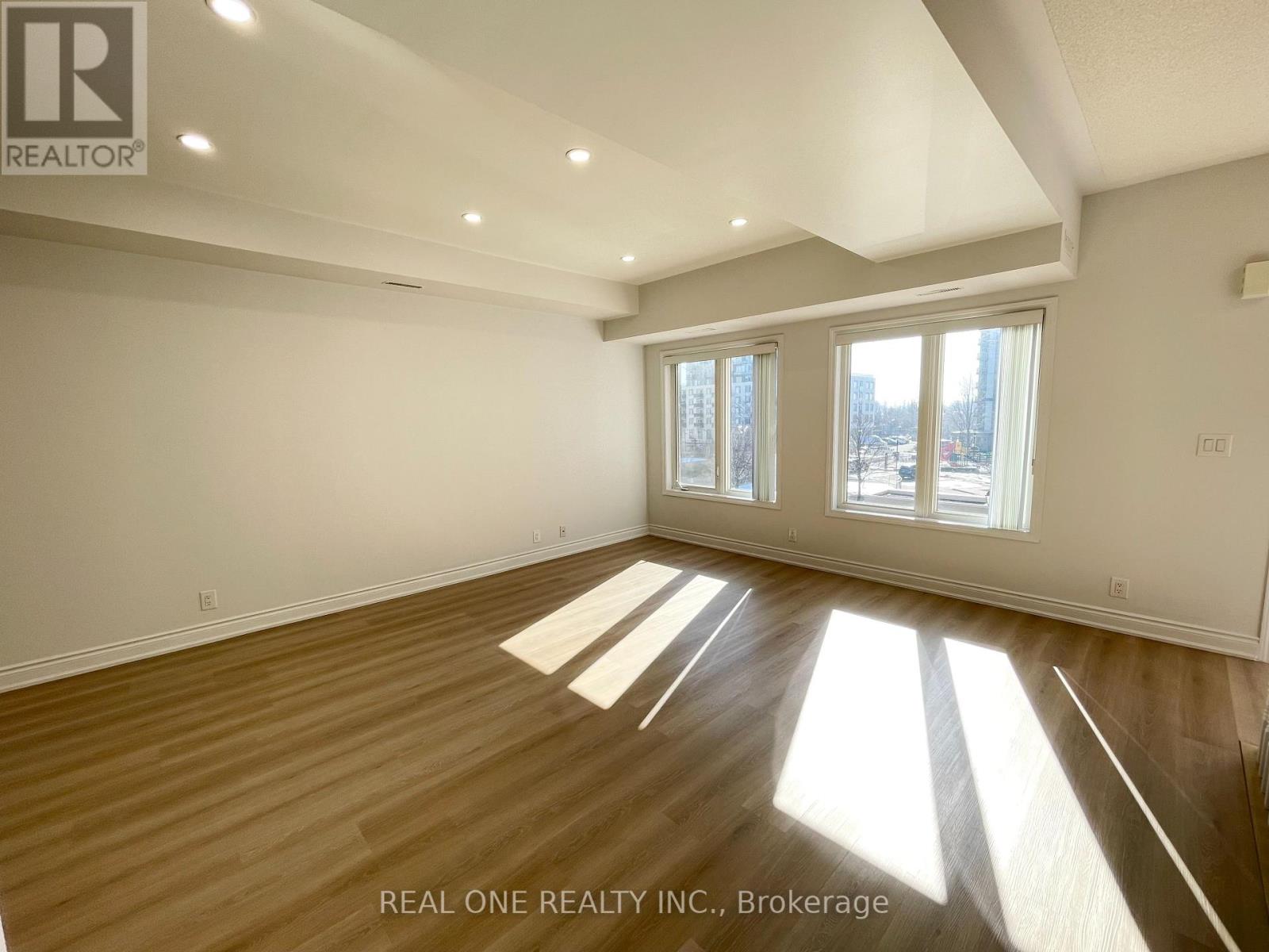 217 - 25 Richgrove Drive, Toronto, Ontario  M9R 0A3 - Photo 4 - W12893914