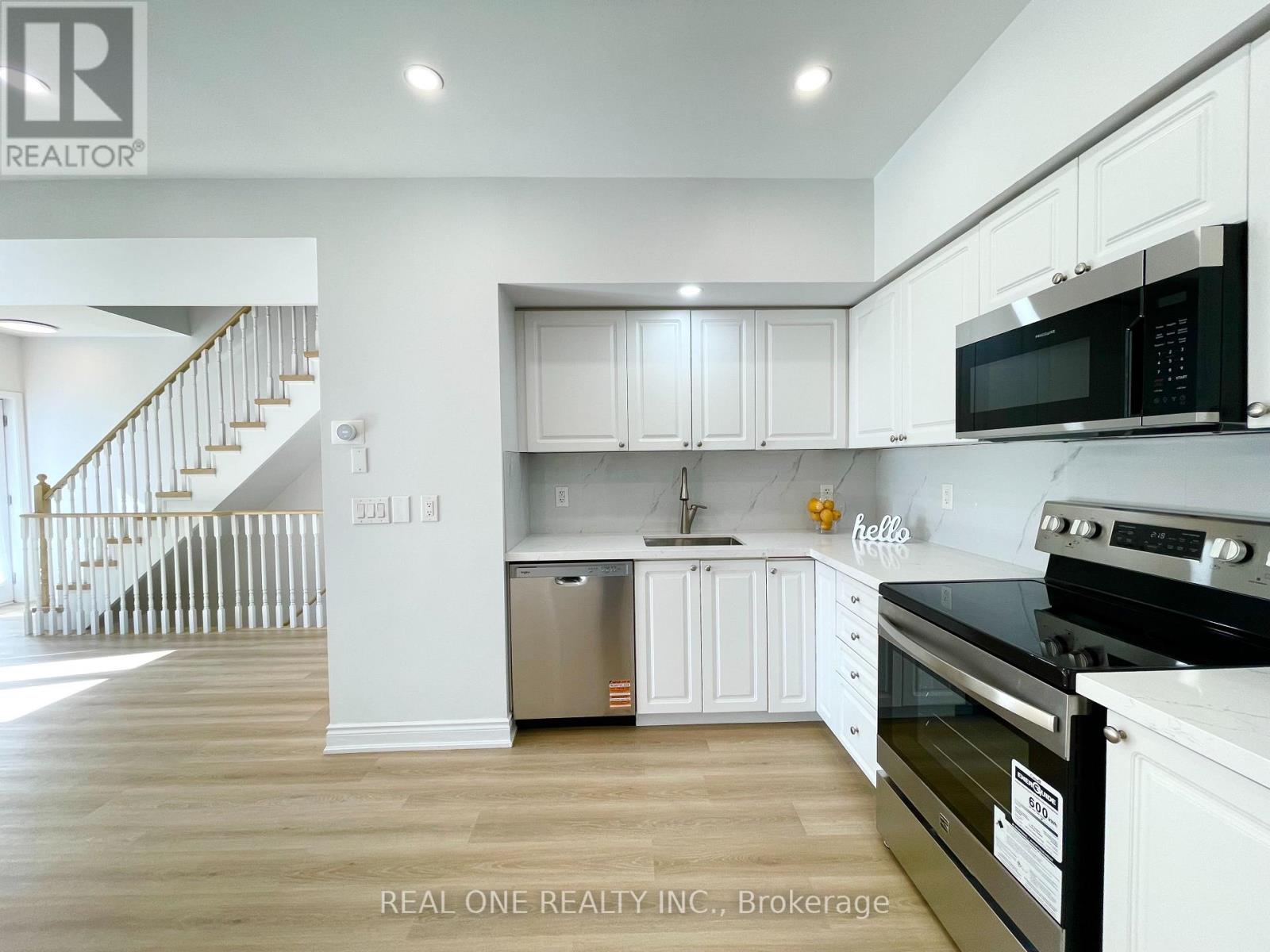 217 - 25 Richgrove Drive, Toronto, Ontario  M9R 0A3 - Photo 9 - W12893914