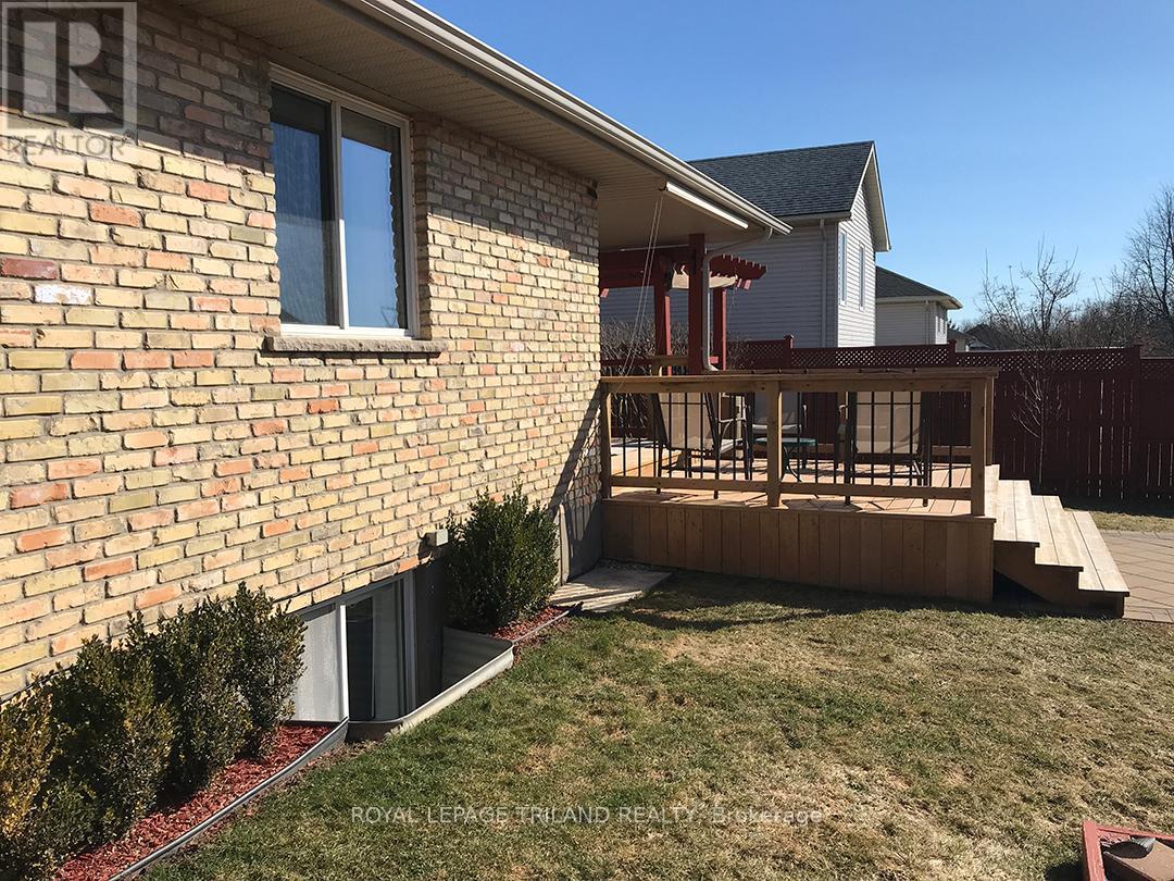 53 Edgewell Crescent, Central Elgin, Ontario  N5P 4K9 - Photo 41 - X12712374