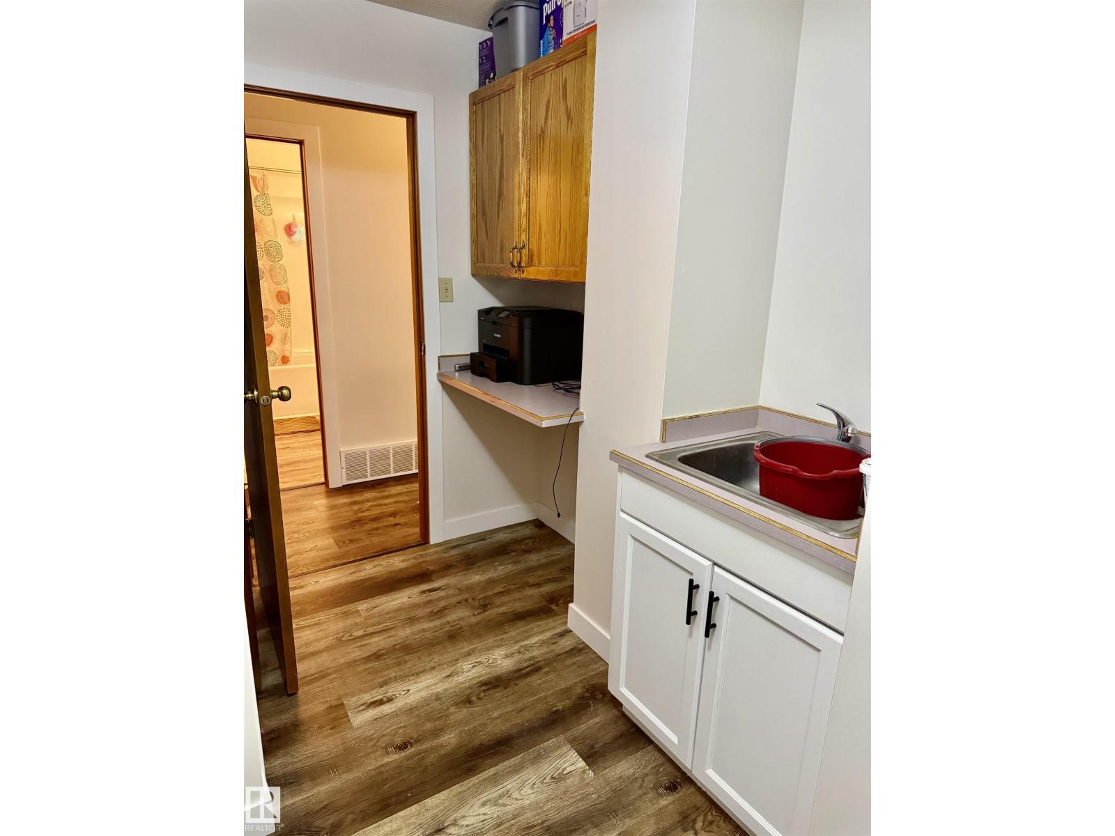 4514 56 Av, Barrhead, Alberta  T7N 1K6 - Photo 13 - E4477509