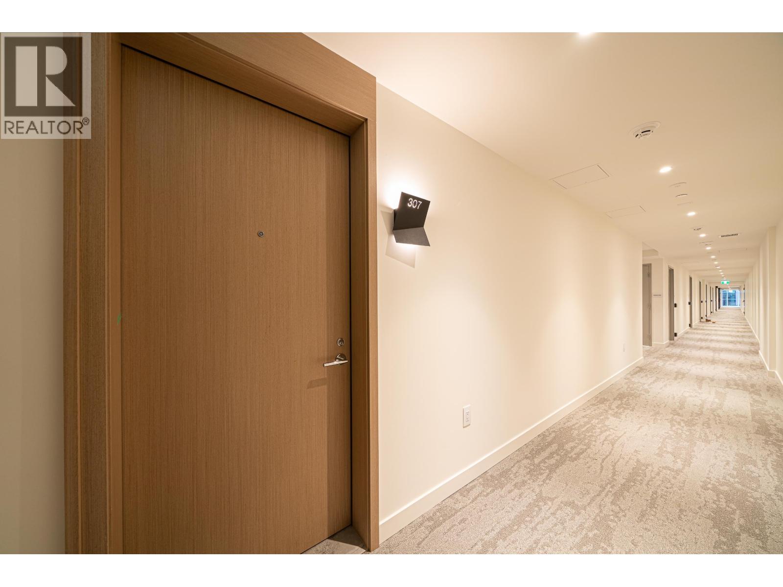 307 3963 Uplands Way, West Vancouver, British Columbia  V7S 0B7 - Photo 4 - R3100976