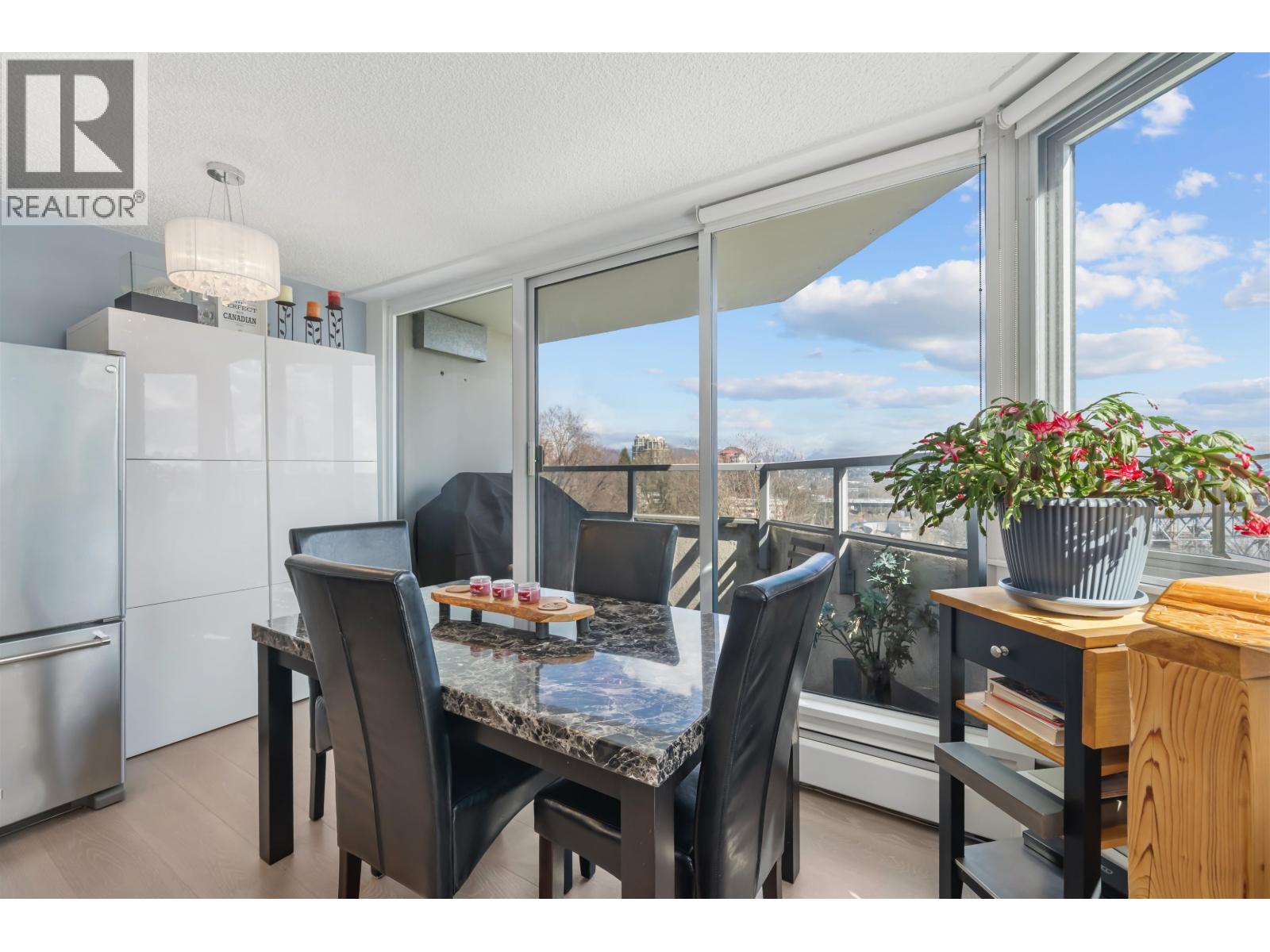 903 31 Elliot Street, New Westminster, British Columbia  V3L 5C9 - Photo 6 - R3100982